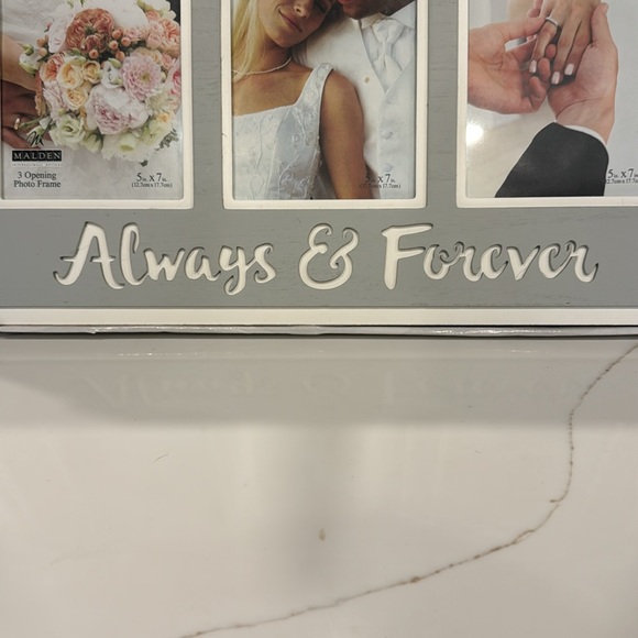 Picture frame - Picture 3 of 4